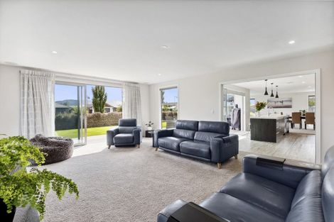 Photo of property in 23 Thornly Park Avenue, Mosgiel, 9024