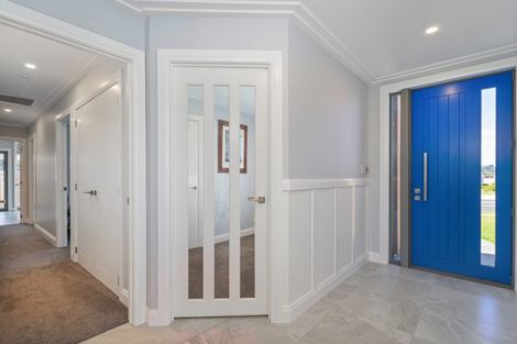 Photo of property in 1 Ngaroma Crescent, Whitianga, 3510