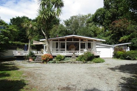 Photo of property in 33 Henry Hill Road, Taupo, 3330
