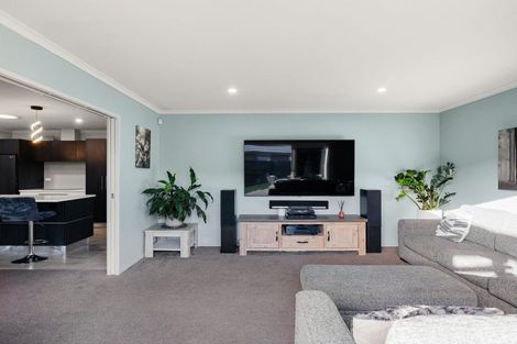 Photo of property in 5 Trauzer Place, Flagstaff, Hamilton, 3210