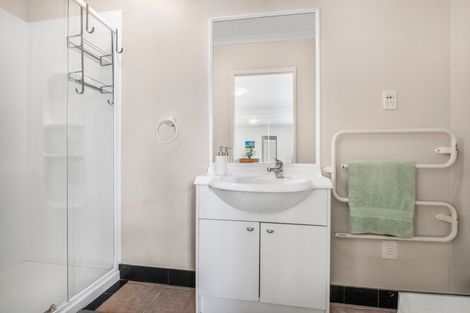 Photo of property in 11 Kaimoana Street, Weymouth, Auckland, 2103