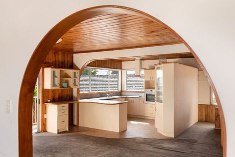 Photo of property in 44 Ngatai Road, Otumoetai, Tauranga, 3110