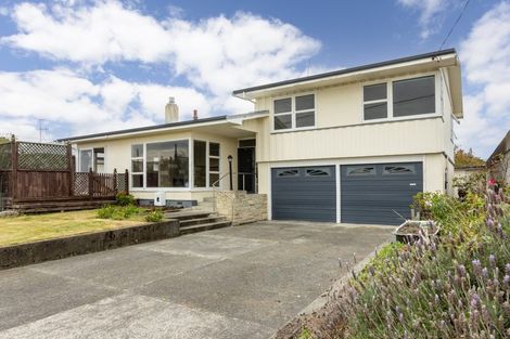 Photo of property in 16 Arnold Street, Onekawa, Napier, 4110