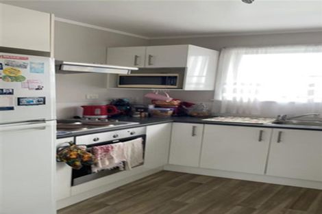 Photo of property in 37 Mcannalley Street, Manurewa East, Auckland, 2102