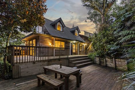 Photo of property in 3/244 Onewa Road, Birkenhead, Auckland, 0626