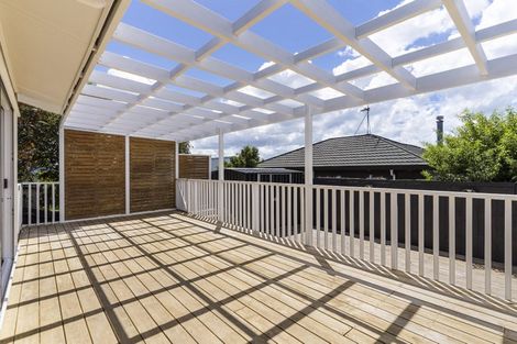 Photo of property in 7b Anne Road, Hillcrest, Auckland, 0627