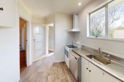 Photo of property in 6 Walker Crescent, Bulls, 4818