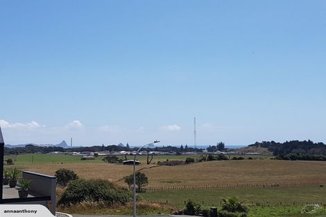 Photo of property in 9 Impact Avenue, Bell Block, New Plymouth, 4312