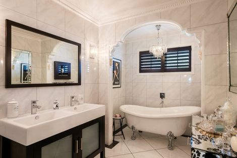 Photo of property in 61 Sunbrae Drive, Silverstream, Upper Hutt, 5019