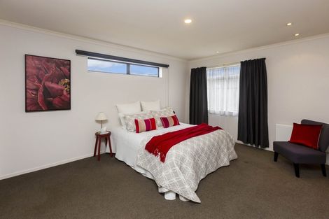 Photo of property in 30 Exchange Street, Ebdentown, Upper Hutt, 5018
