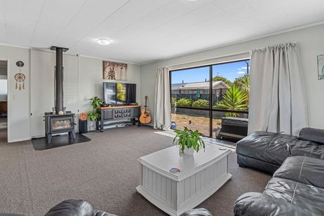 Photo of property in 4a Windlesham Place, Wakefield, 7025