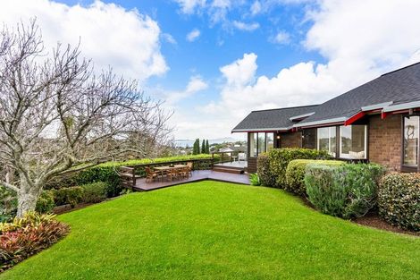 Photo of property in 22 Calypso Place, Rothesay Bay, Auckland, 0630