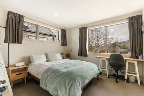Photo of property in 5 Onslow Road, Lake Hayes, Queenstown, 9304