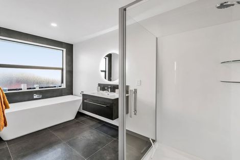 Photo of property in 6 Blossom Lane, Rolleston, 7615