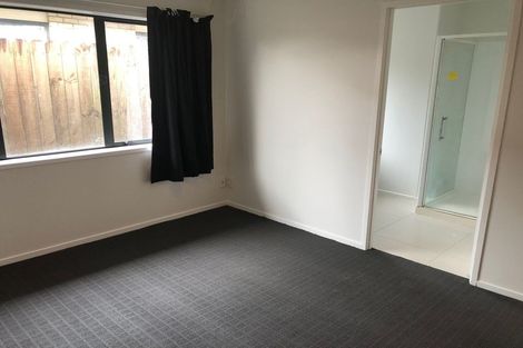 Photo of property in 3 Andrusha Place, Flat Bush, Auckland, 2019