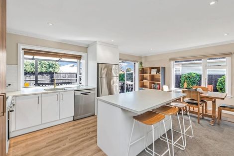 Photo of property in 25 Munro Street, Redwood, Christchurch, 8051