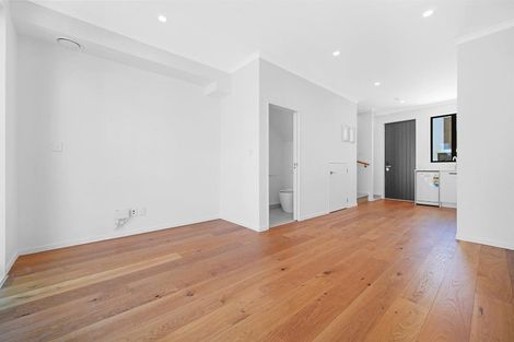 Photo of property in 36 Waipuhinui Way, Wiri, Auckland, 2104