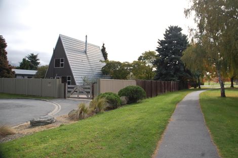 Photo of property in 16 Kirtle Place, Cromwell, 9310