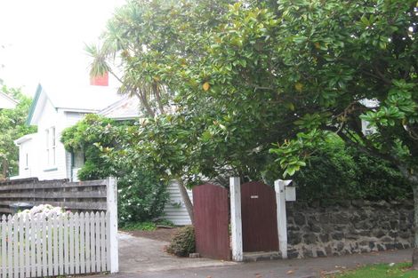 Photo of property in 18 Wynyard Road, Mount Eden, Auckland, 1024