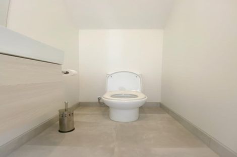 Photo of property in 102 Bellbird Street, Papakura, 2110