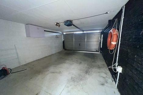 Photo of property in 2/28 Onepoto Road, Hauraki, Auckland, 0622