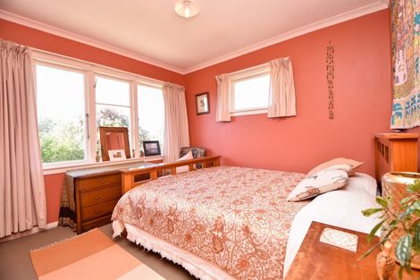 Photo of property in 22 Diamond Street, Carterton, 5713