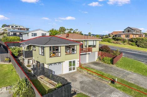 Photo of property in 2b Whanake Street, Titahi Bay, Porirua, 5022