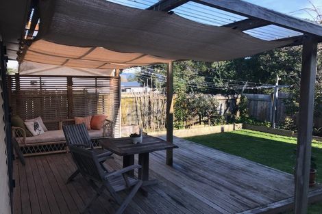 Photo of property in 51 Awaroa Road, Sunnyvale, Auckland, 0612