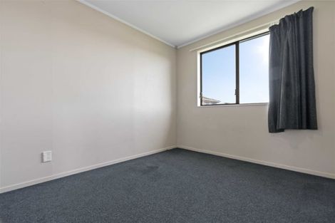 Photo of property in 4/1 Rebecca Rise, Weymouth, Auckland, 2103