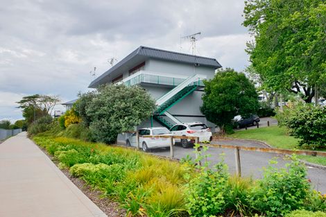 Photo of property in 2/4 Moana Street, Frankton, Hamilton, 3204