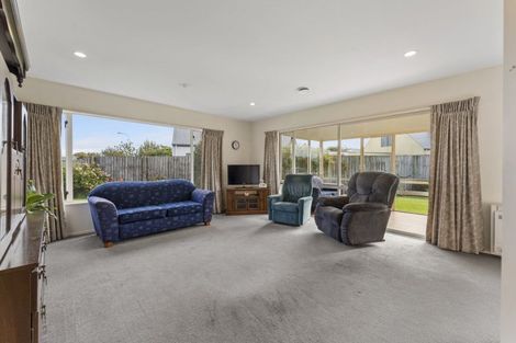 Photo of property in 17 Seascape Gardens, Bromley, Christchurch, 8062