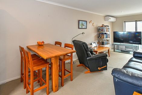 Photo of property in 27/289 Shirley Road, Papatoetoe, Auckland, 2025