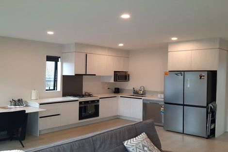 Photo of property in 69b Astley Avenue, New Lynn, Auckland, 0600