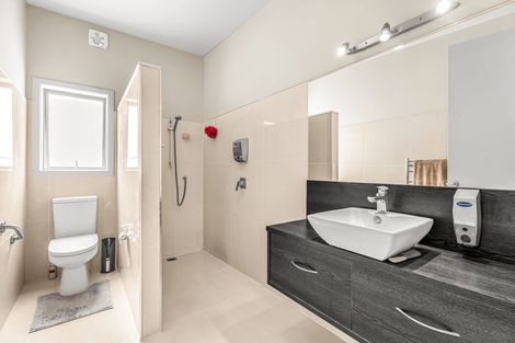 Photo of property in 7 Mermaid Place, Whitianga, 3510