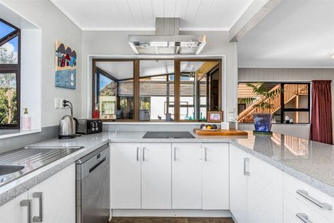 Photo of property in 7 Ration Lane, Whitby, Porirua, 5024