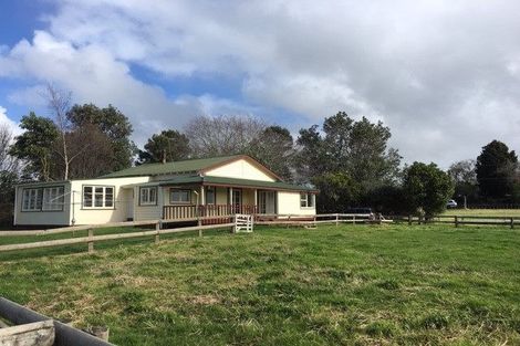 Photo of property in 975 Paerata Road, Paerata, Pukekohe, 2676