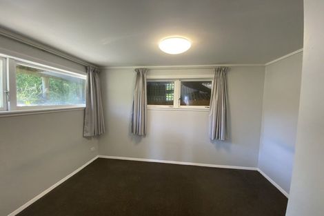 Photo of property in 32 Allen Terrace, Tawa, Wellington, 5028