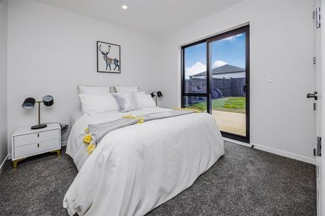 Photo of property in 30 Kakano Street, Clevedon, 2582