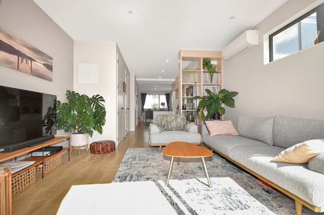 Photo of property in 4 Whakanoho Road, Westgate, Auckland, 0814