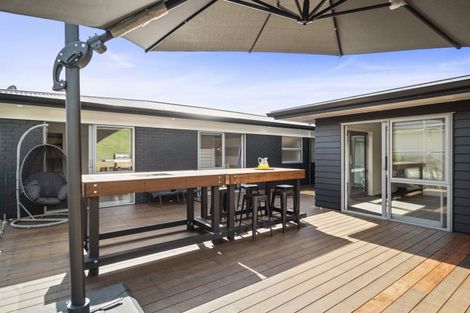 Photo of property in 30 Matipo Avenue, Pomare, Rotorua, 3015