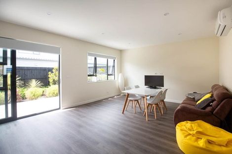 Photo of property in 21b Lumbarda Drive, Kumeu, 0810