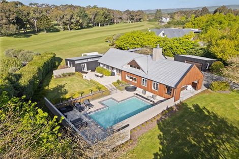 Photo of property in 97 Oxford Street, Martinborough, 5711