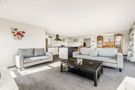 Photo of property in 56 Lewis Crescent, Rolleston, 7614