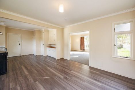 Photo of property in 36 Ongo Road, Hunterville, 4730