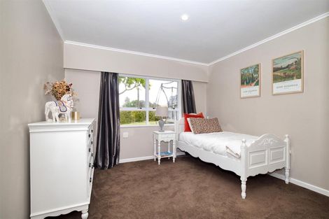 Photo of property in 61 Gorge Road, Maungaturoto, 0520