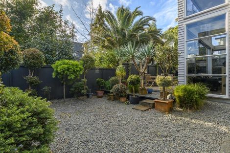 Photo of property in 30b Oceanview Road, Mount Maunganui, 3116