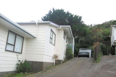 Photo of property in 5a Tralee Place, Johnsonville, Wellington, 6037