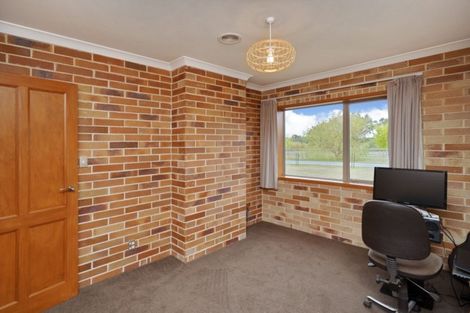 Photo of property in 6 Bridge Road, Fernside, Rangiora, 7475