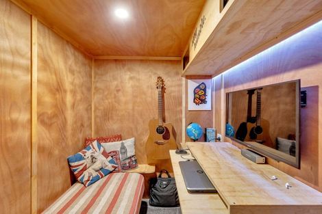 Photo of property in 18d Montgomery Terrace, Hokowhitu, Palmerston North, 4410