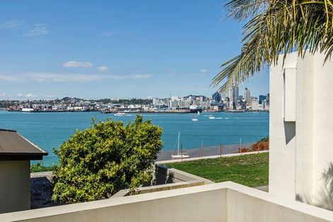 Photo of property in 61b Stanley Road, Stanley Point, Auckland, 0624